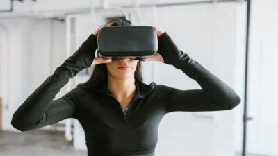 15 Best Virtual Reality Experiences to Try in 2026
